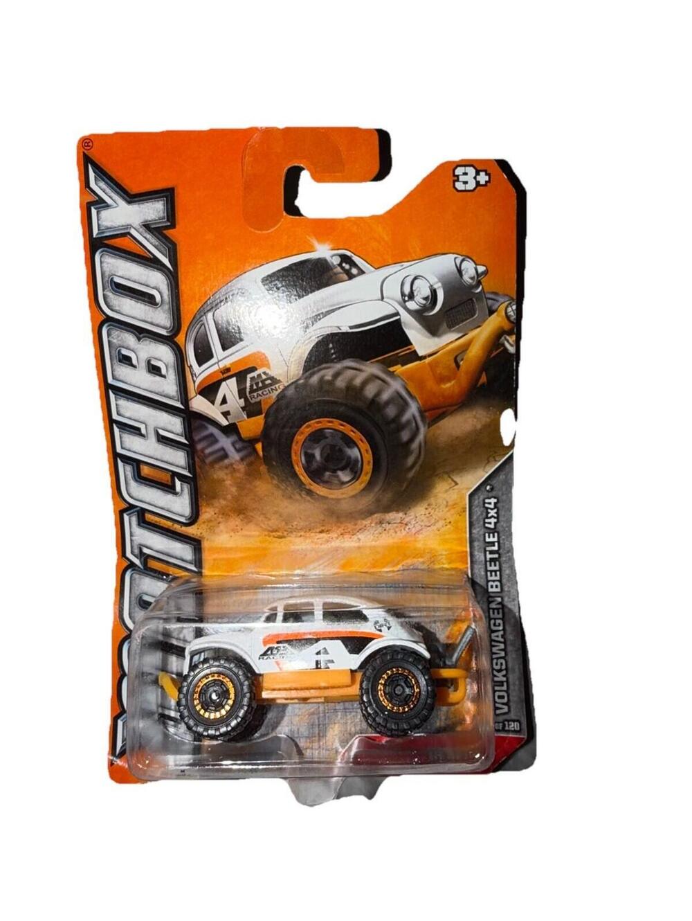 2012 Matchbox VOLKSWAGEN BEETLE 4X4 White 41/120 GREAT CARD Desert
